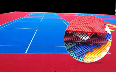 运动场铺设悬浮地板